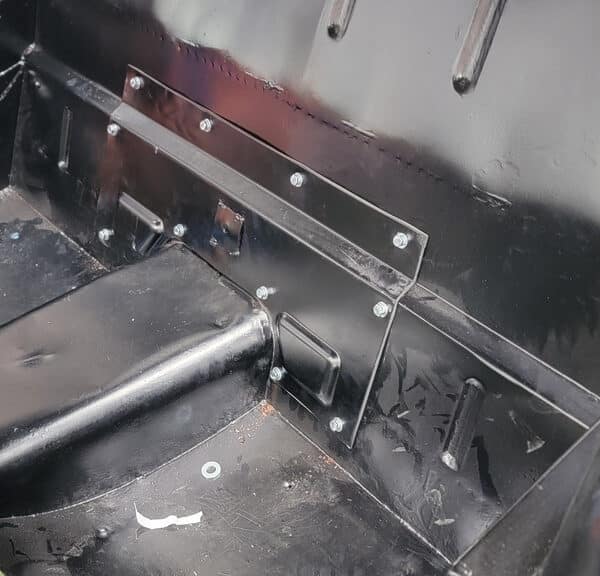 060326 1970 Aston Martin DBS Diff Cover 3