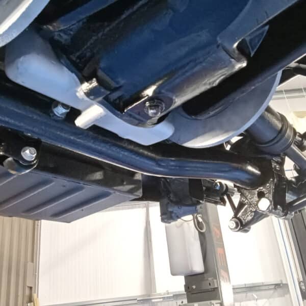 060326 1970 Aston Martin DBS Vantage Steering Rack and Rear Suspension 2