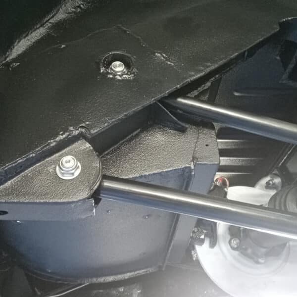 060326 1970 Aston Martin DBS Vantage Steering Rack and Rear Suspension