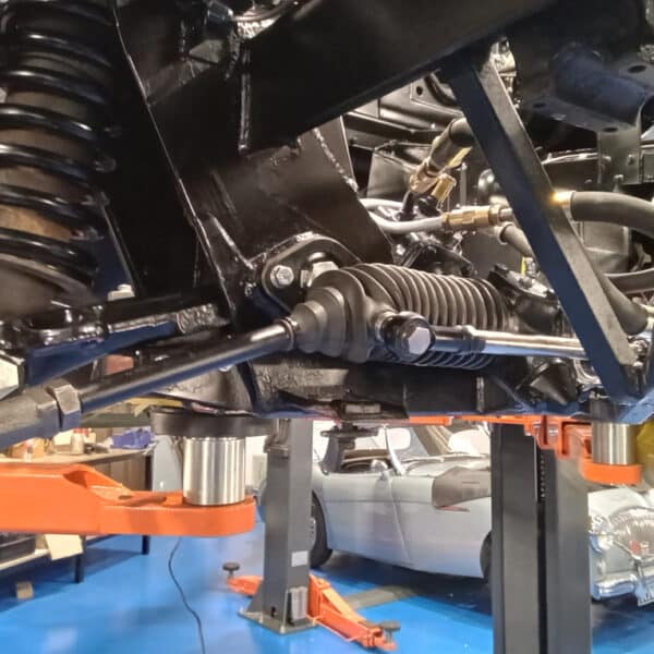 060326 1970 Aston Martin DBS Vantage Steering Rack and Rear Suspension 9
