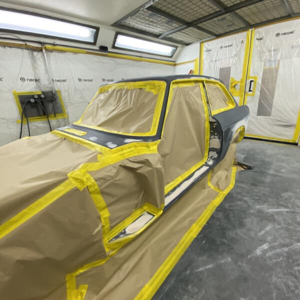 060326 1975 MGB GT V8 Bodyshell in Polyfan 6