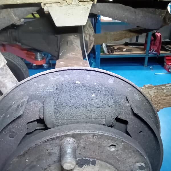 060326 1983 Land Rover Series 3 Customer Jobs 5