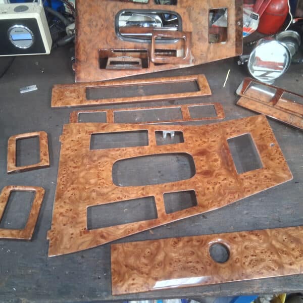 060326 1991 Jaguar XJS Interior Trim 3