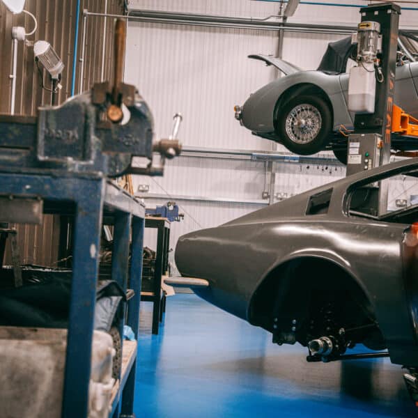 100326 1970 Aston Martin DBS Update 4