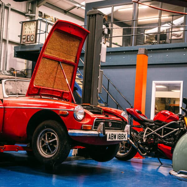 100326 1972 MGB Roadster First Check 15