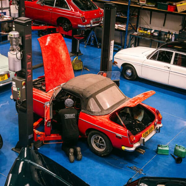 100326 1972 MGB Roadster First Check