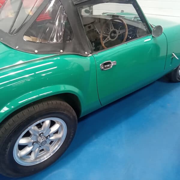 100326 1972 Triumph Sptifire Paint Repairs 3