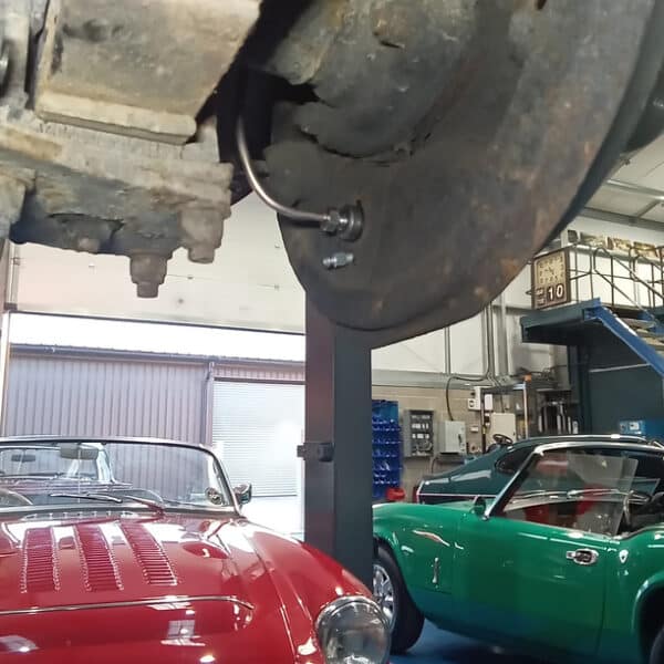 110326 1970 MGB GT Brakes 2