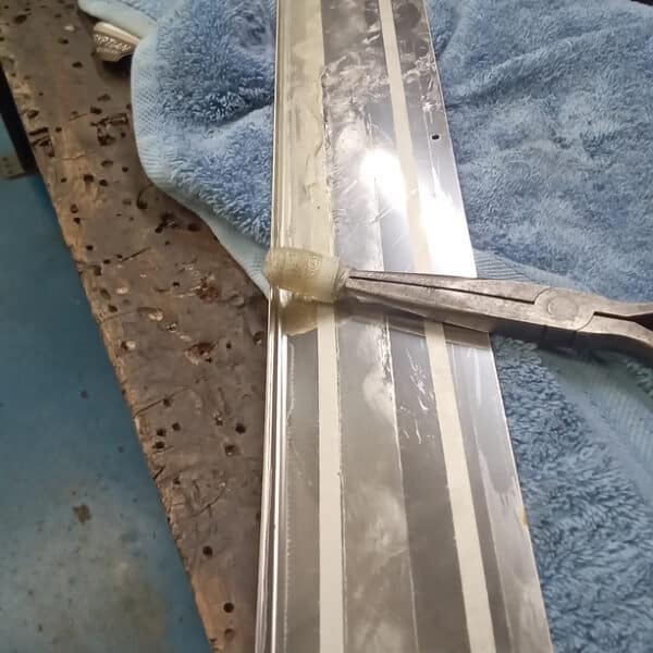 110326 1970 MGB GT Repairs 12