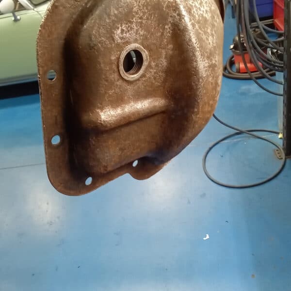 110326 1970 MGB GT Repairs 2