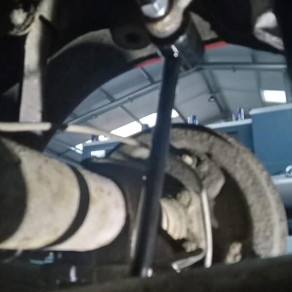 110326 1970 MGB GT Repairs 20