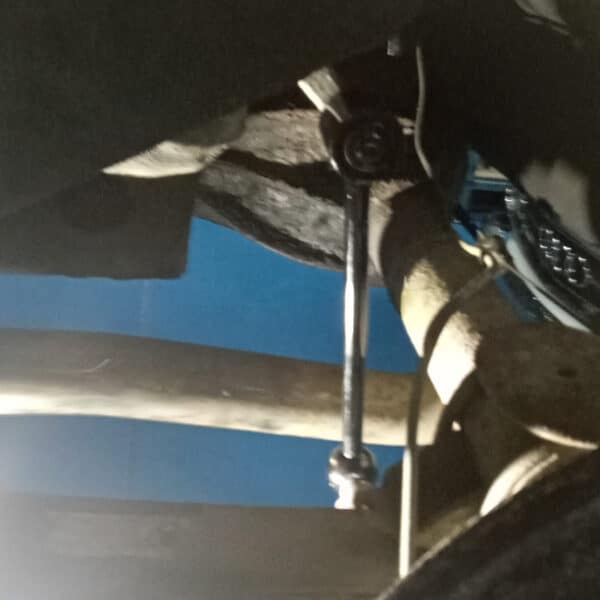 110326 1970 MGB GT Repairs 21