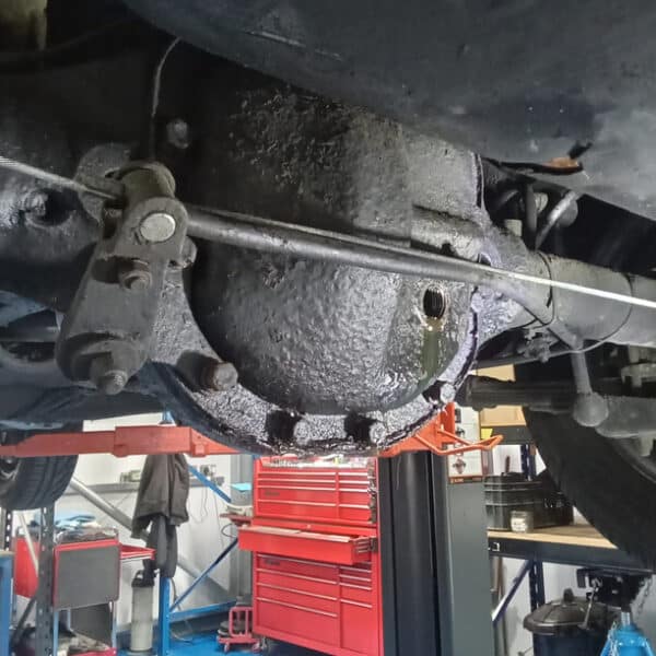 110326 1970 MGB GT Repairs 6