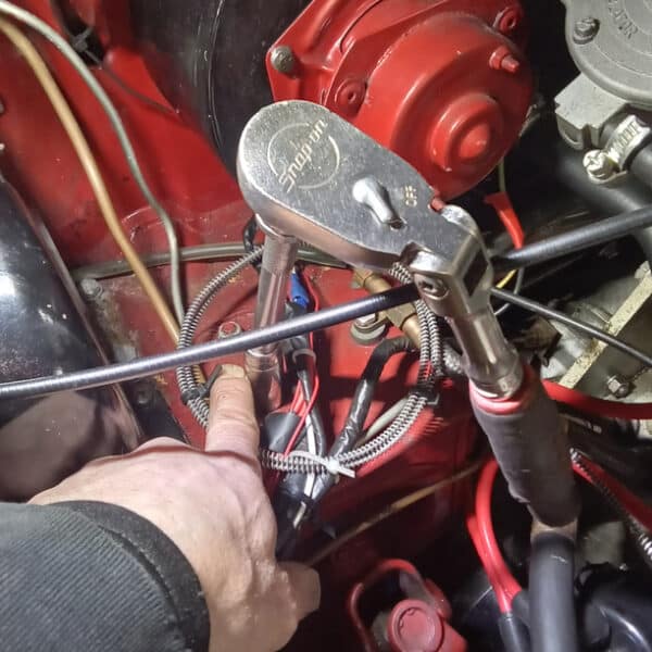 110326 1970 MGB GT Repairs 7