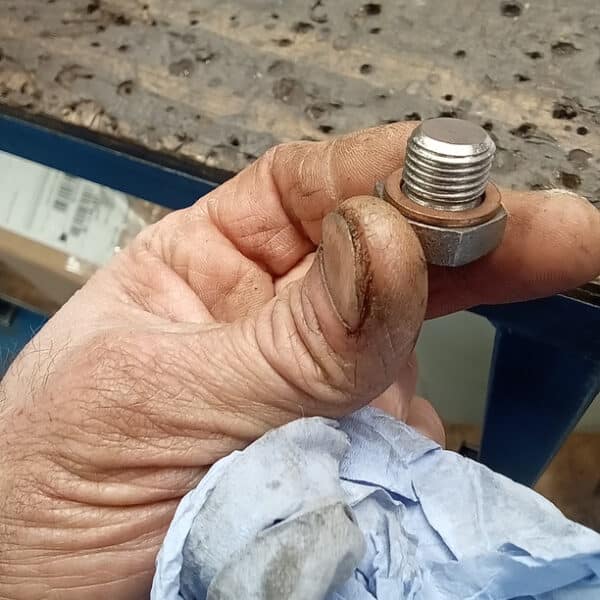 110326 1970 MGB GT Repairs2 5