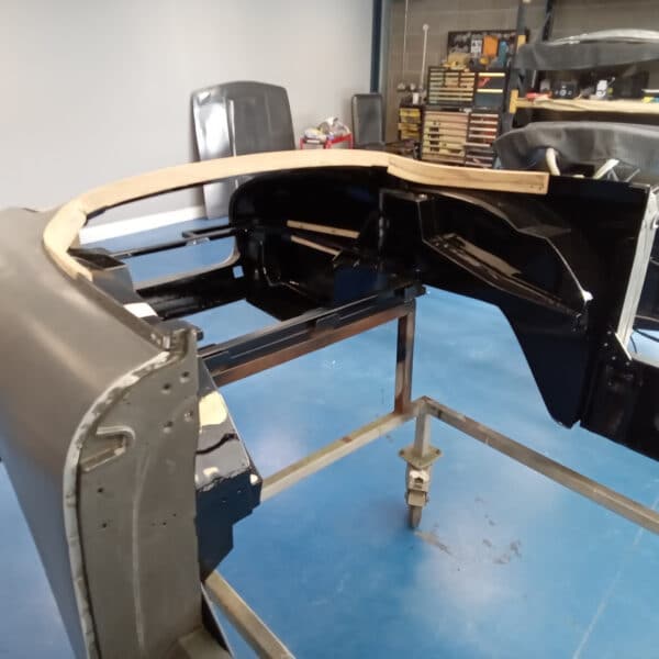 120326 1955 Aston Martin DB2 Drophead Coupe body back on chassis 12