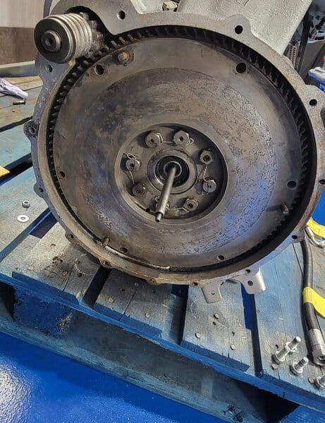 120326 1970 Aston Martin DBS Clutch and Flywheel Rust 3 1