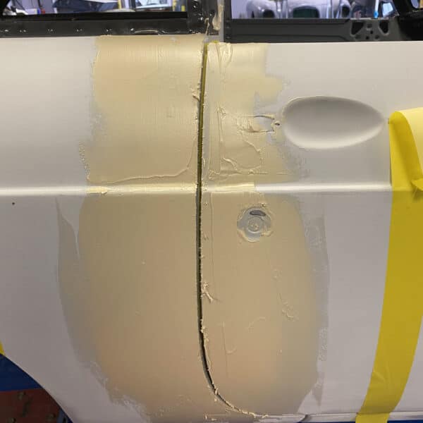 120326 1975 MGB GT V8 Gapping 5