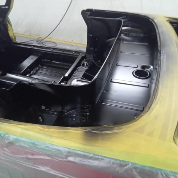 120326 1978 Mercedes 350SL Seam Seal and DTM inside 2