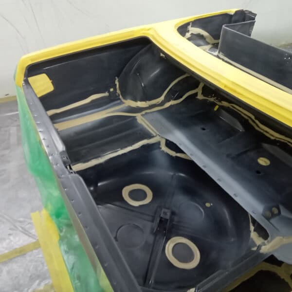 120326 1978 Mercedes 350SL Seam Seal and DTM inside 4