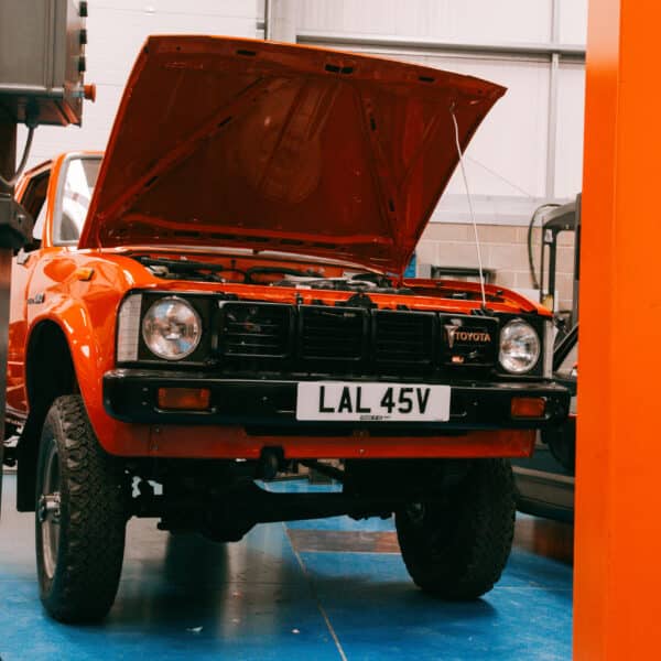 130326 1980 Toyota Hilux Workshop BTS 1