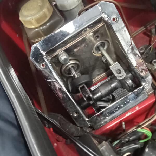 140326 1968 MGC Roadster Master Cylinder Removal 6