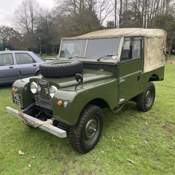 160326 1956 Land Rover Series 1 at Kelham Hall 2