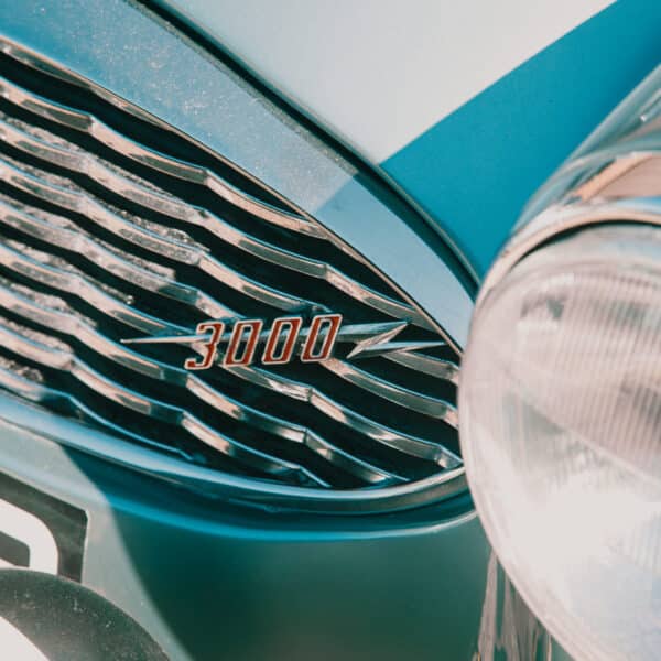 180326 1955 Austin Healey 100 1960 Austin Healey 3000 Outside Workshop 10