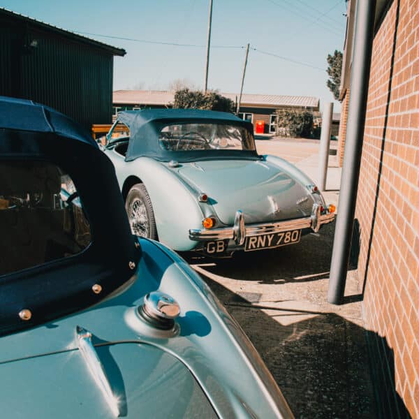 180326 1955 Austin Healey 100 1960 Austin Healey 3000 Outside Workshop 22