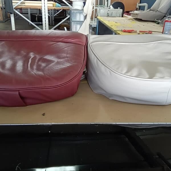 180326 1960 Jensen 541R Lowering Seats 12