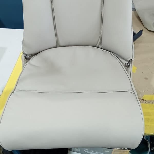 180326 1960 Jensen 541R Lowering Seats 5