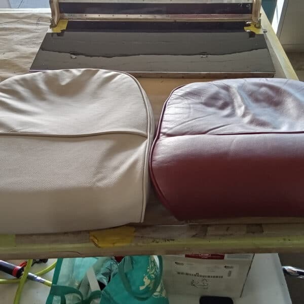 180326 1960 Jensen 541R Lowering Seats 6