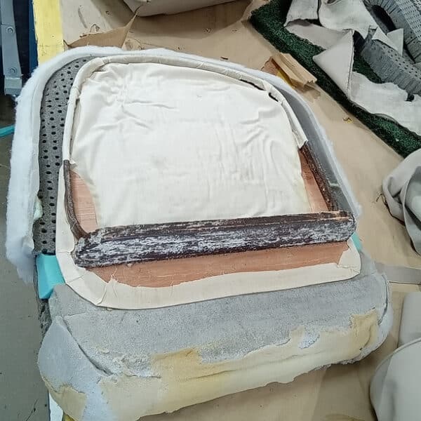 180326 1960 Jensen 541R Lowering Seats 9