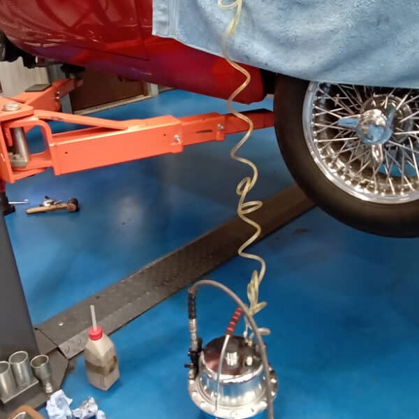 180326 1968 MGC Roadster Brake Bleed 2