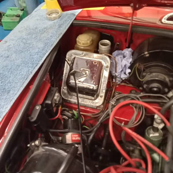 180326 1968 MGC Roadster Brake Bleed