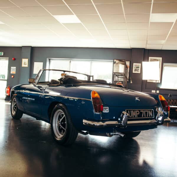 180326 1973 MGB Roadster in Classic Lounge 17