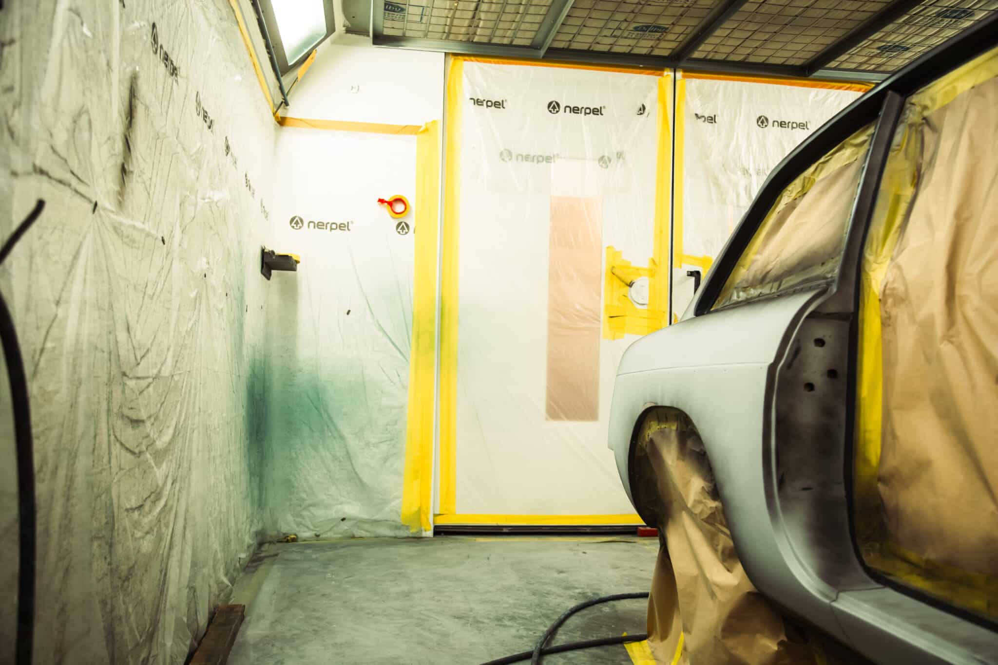 180326 1975 MGB GT V8 Bodyshell in Final Primer 26 scaled