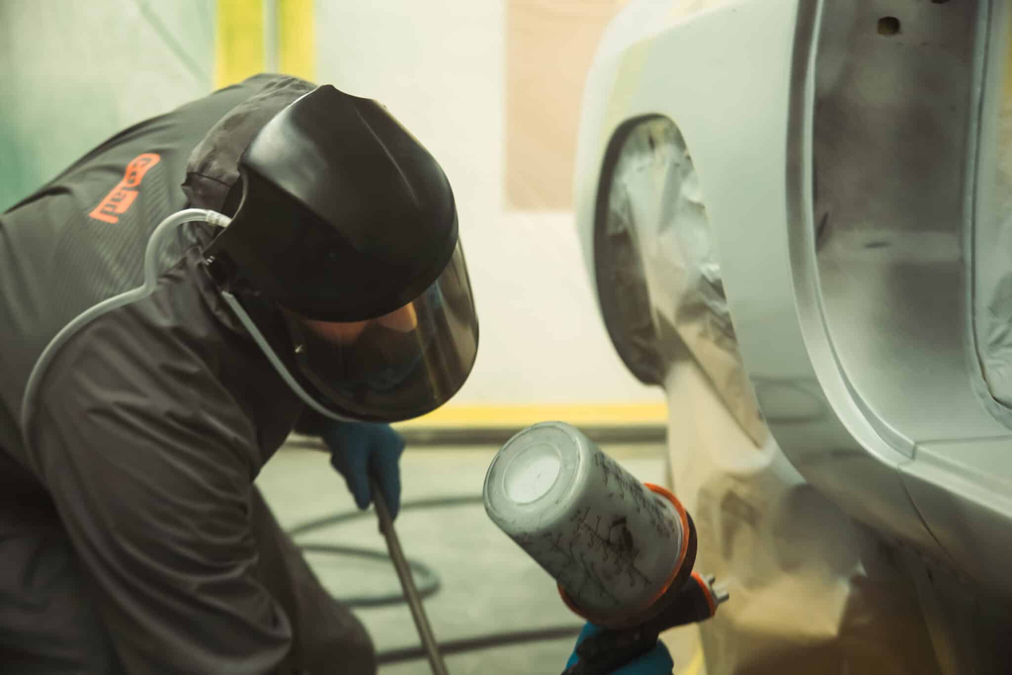 180326 1975 MGB GT V8 Bodyshell in Final Primer 54 scaled