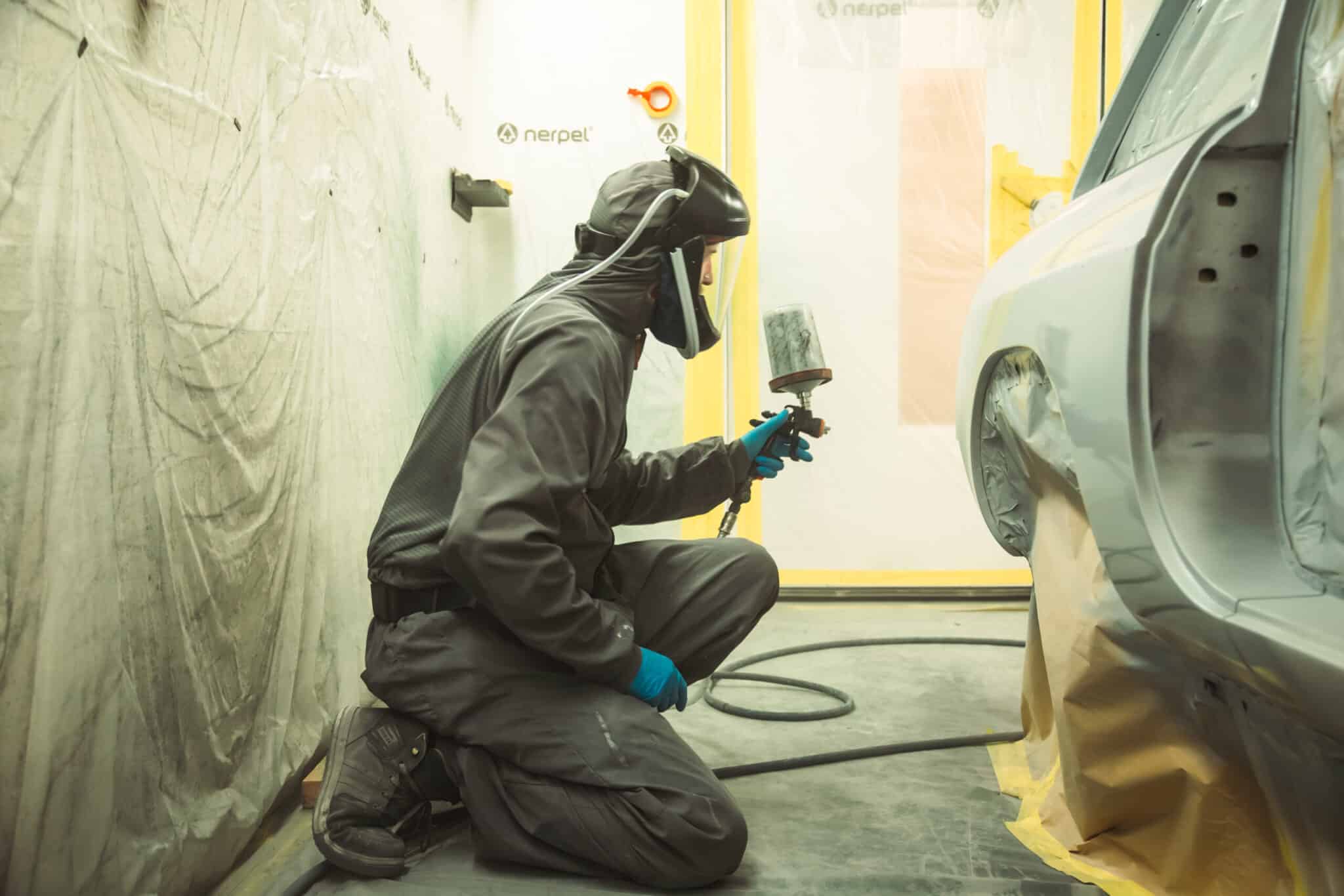 180326 1975 MGB GT V8 Bodyshell in Final Primer 56 scaled