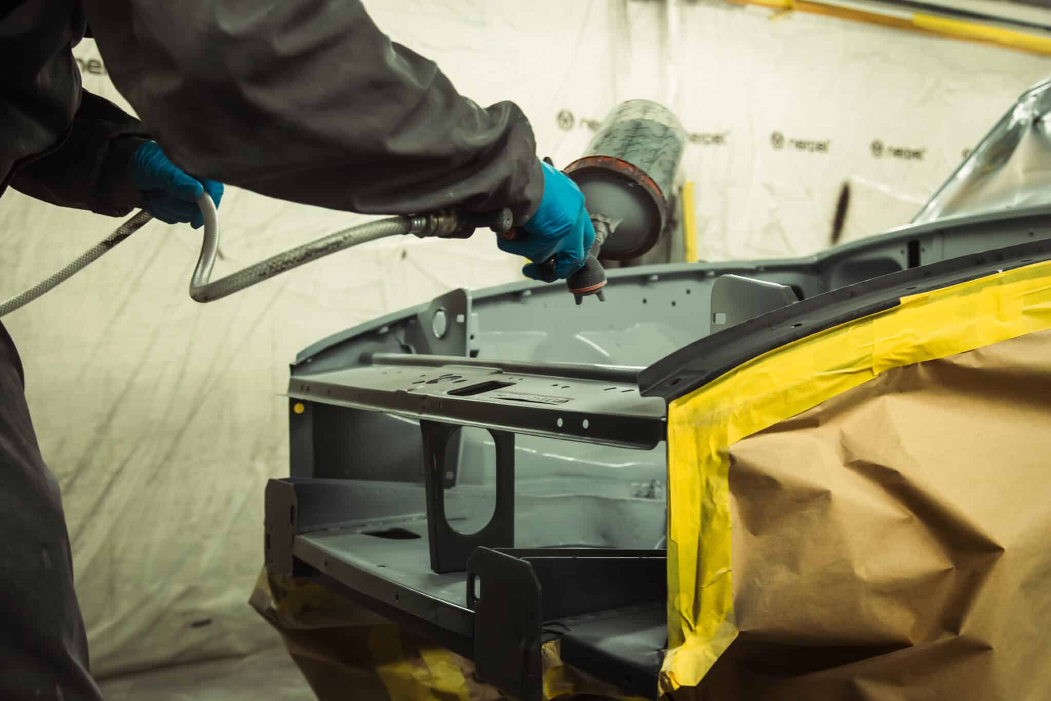 180326 1975 MGB GT V8 Bodyshell in Final Primer 66 scaled