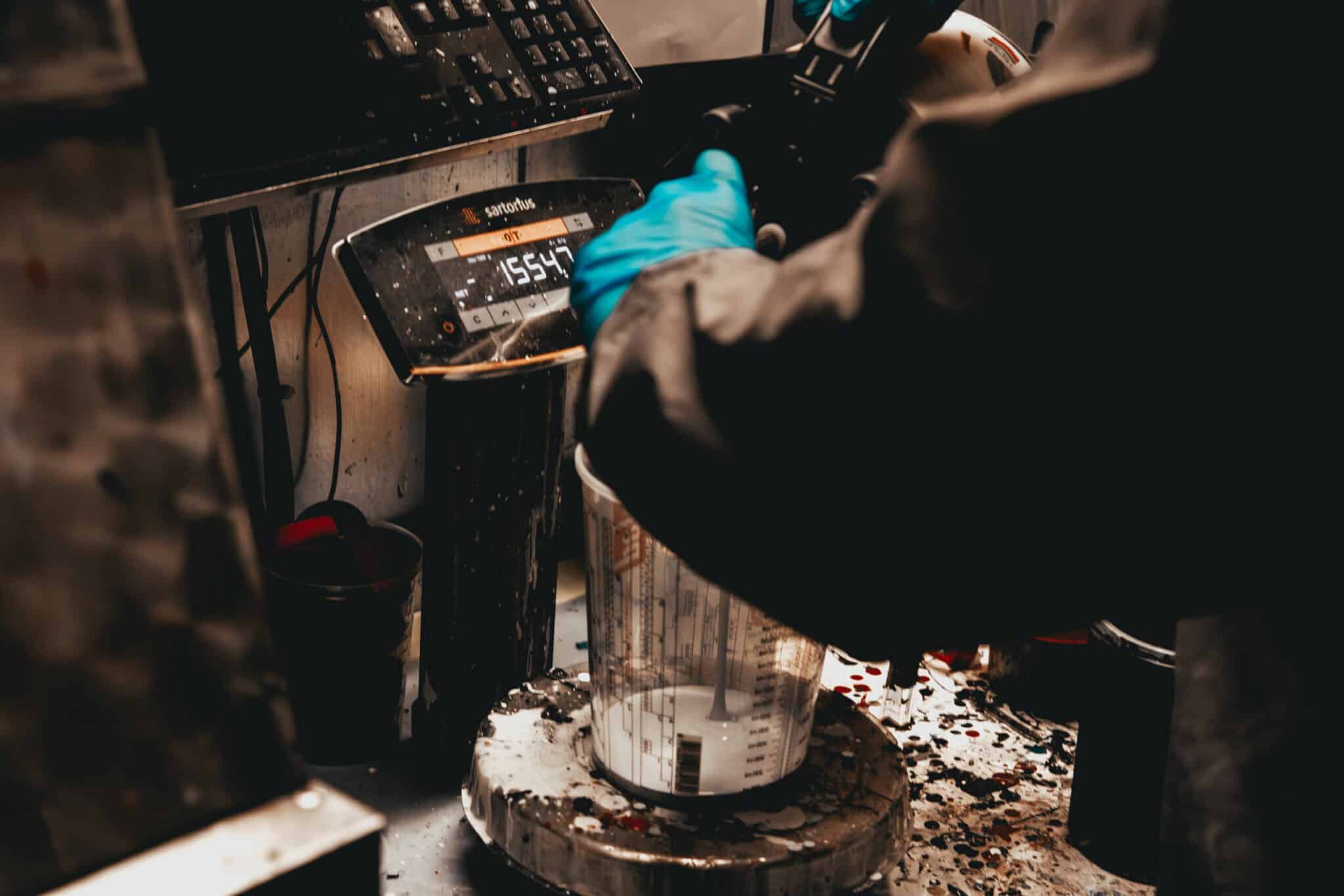 180326 1975 MGB GT V8 Bodyshell in Final Primer scaled