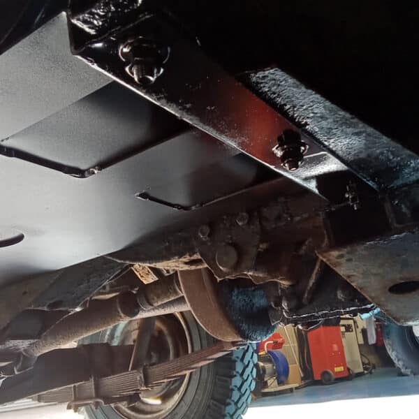 190326 1966 Land Rover Series 2A New Fuel Tank 14