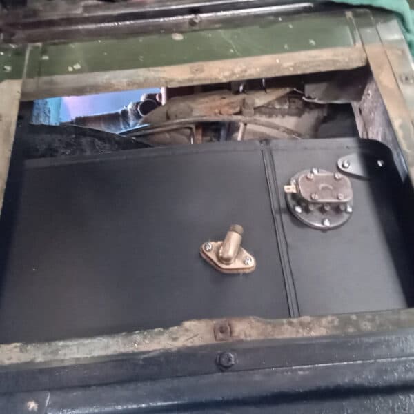 190326 1966 Land Rover Series 2A New Fuel Tank 16