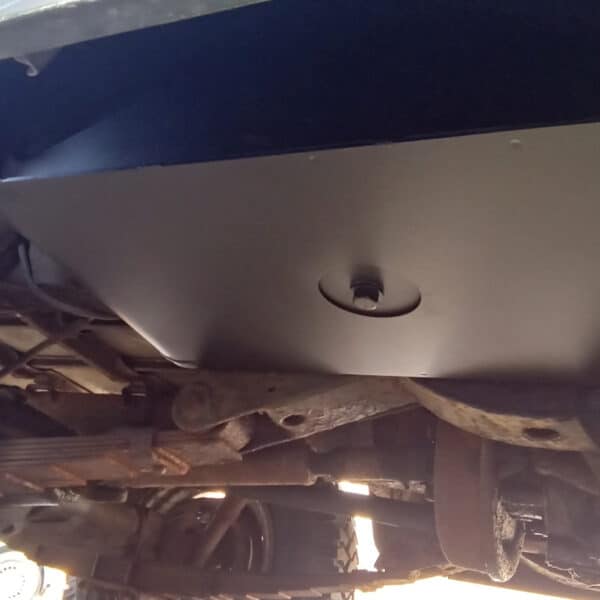 190326 1966 Land Rover Series 2A New Fuel Tank 2