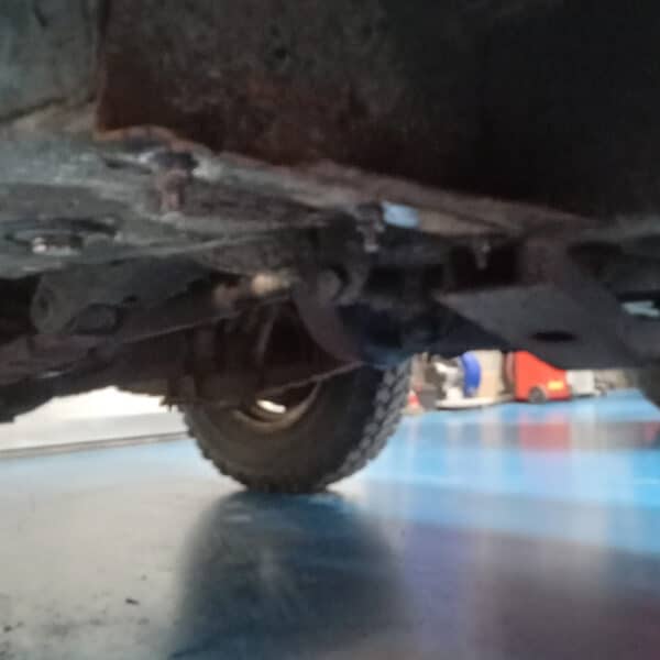 190326 1966 Land Rover Series 2A New Fuel Tank 8