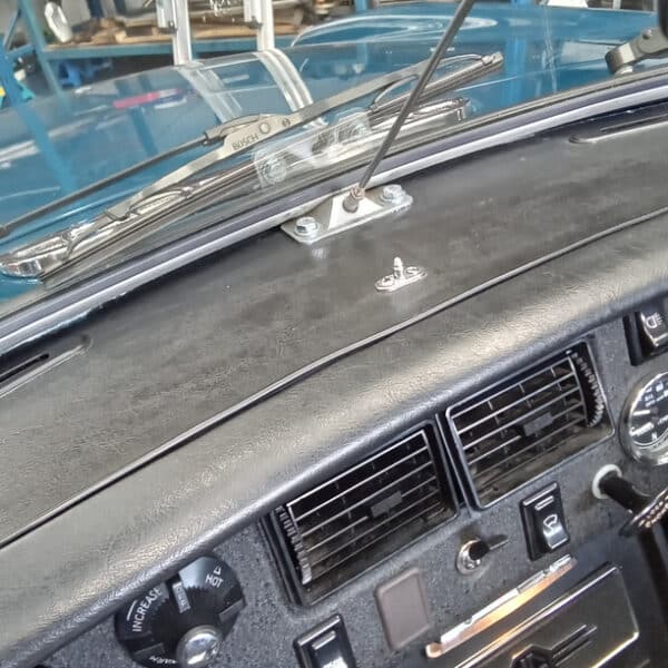 200326 1973 MGB Roadster PDI 2