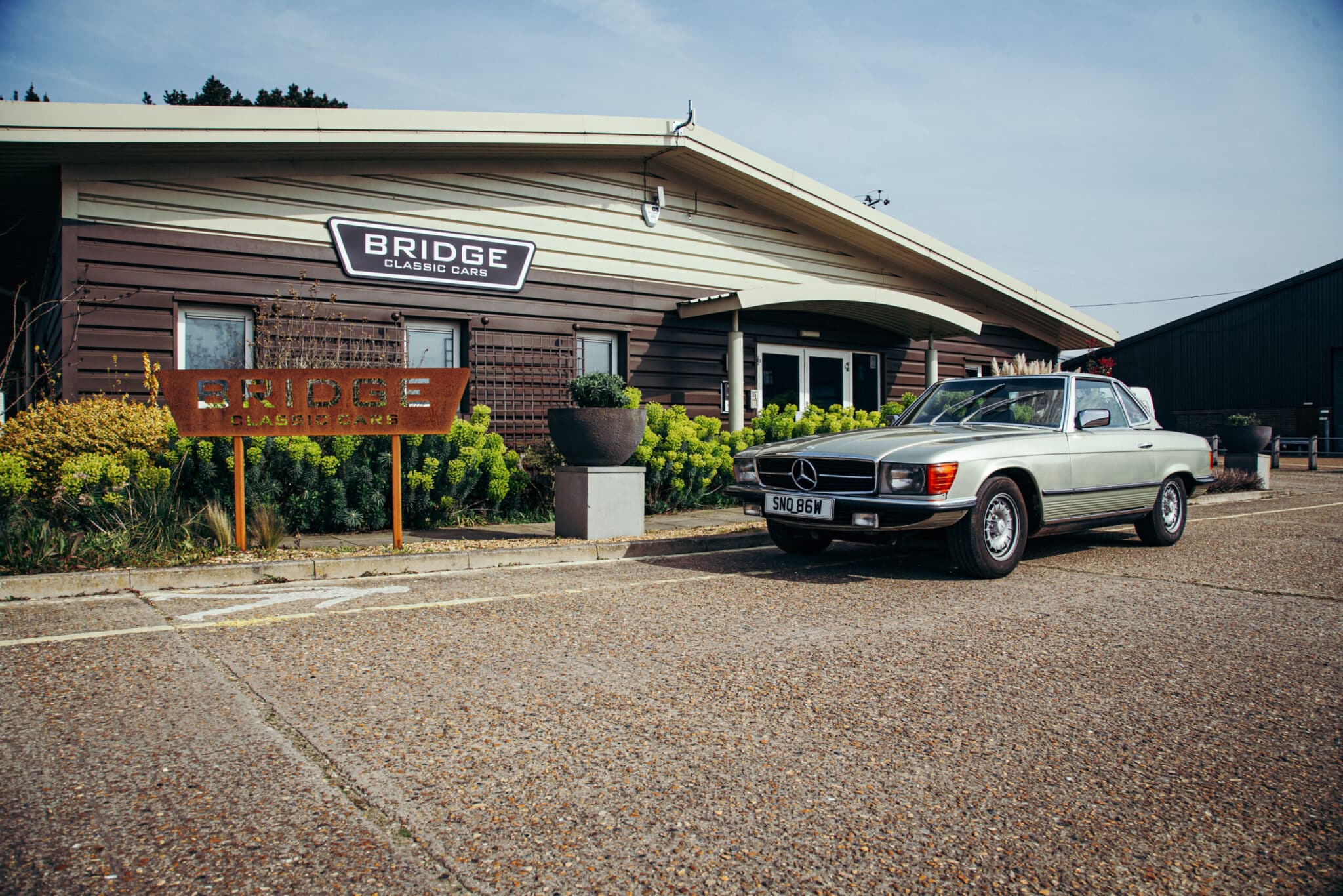 200326 1980 Mercedes 280SL arrival 1 1 scaled