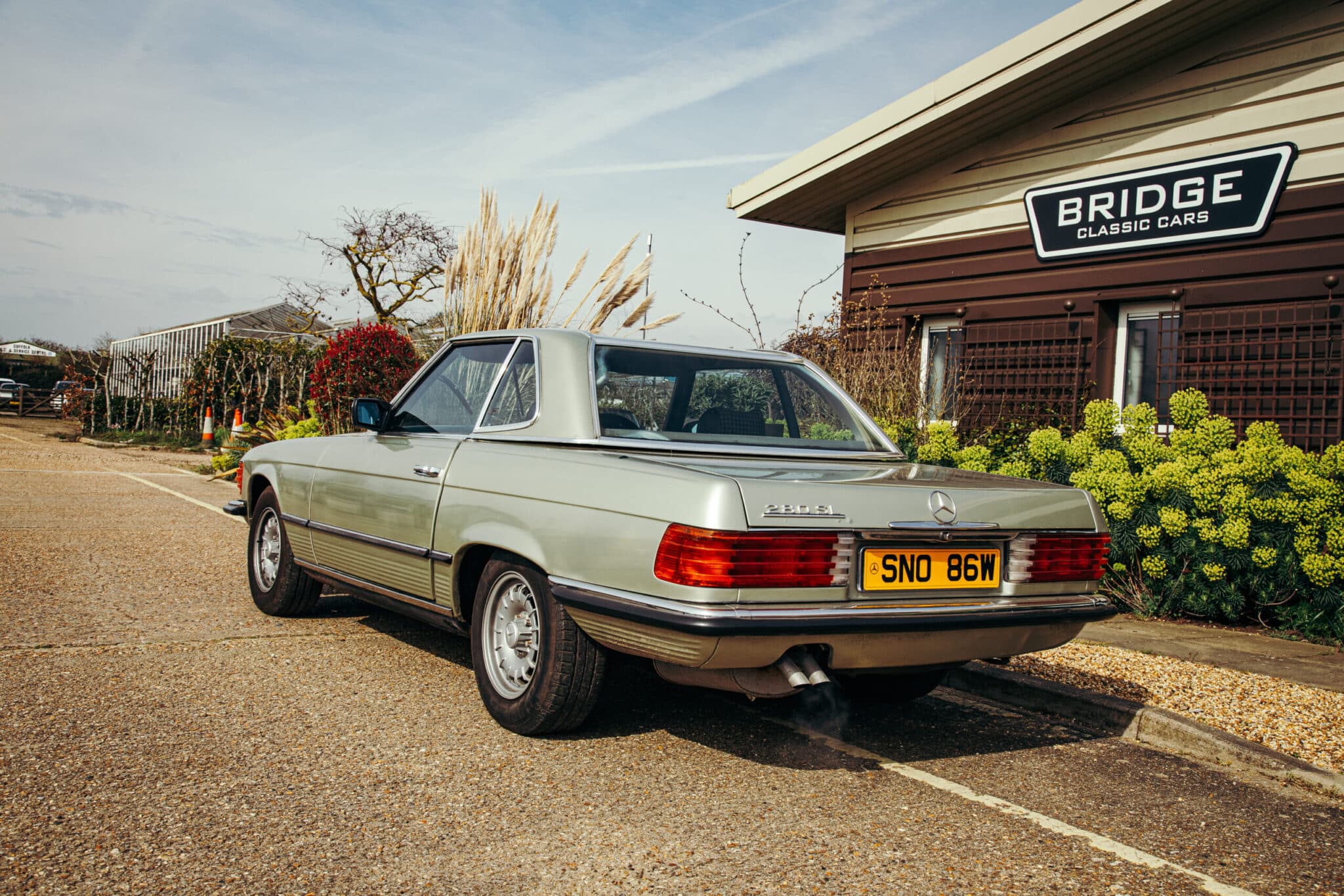 200326 1980 Mercedes 280SL arrival 3 scaled