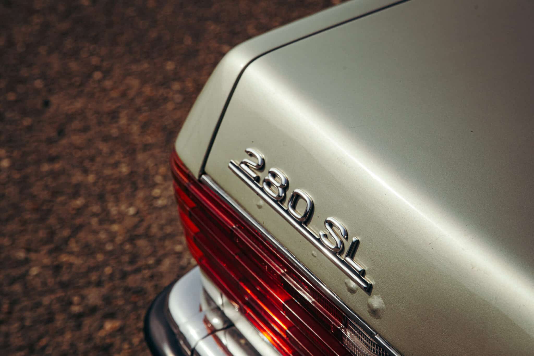 200326 1980 Mercedes 280SL arrival 4 scaled