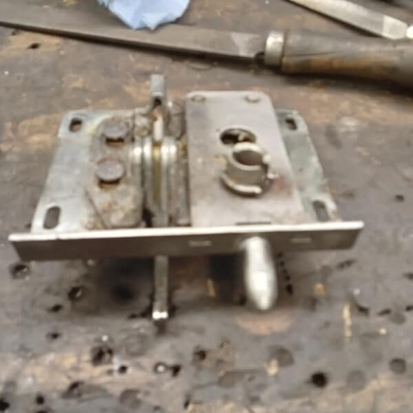 240326 1959 Jaguar MkIX Repairs